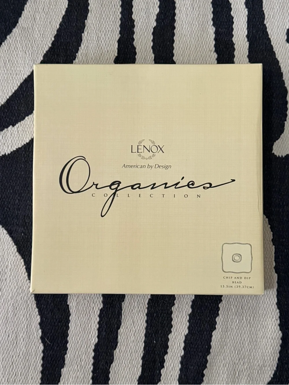 Lenox Organics Collection Silver beaded sere ware